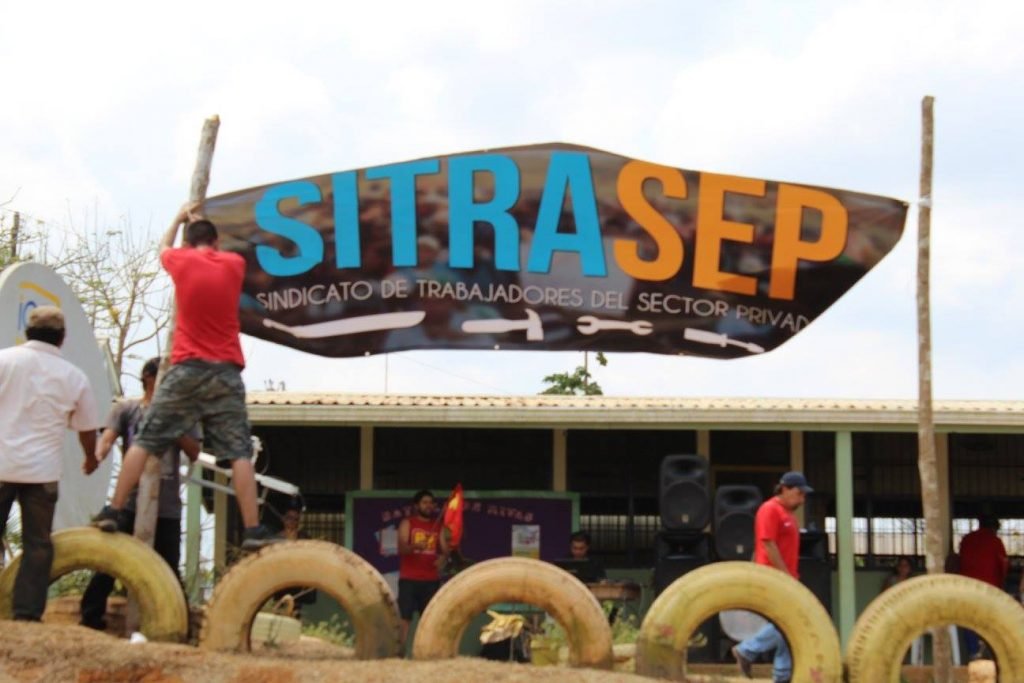 Sindicalistas de piñeras Santa Fe son perseguidos | PT Costa Rica