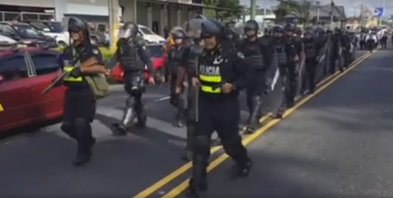 ¡Solidaridad con lucha de Taxistas! Exigimos la liberación de los detenidos y el cese de represalias del MOPT