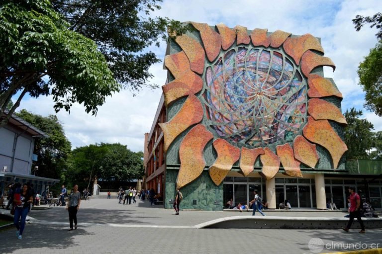 Virtualización en las universidades públicas expone desfinanciamiento en la calidad de la educación