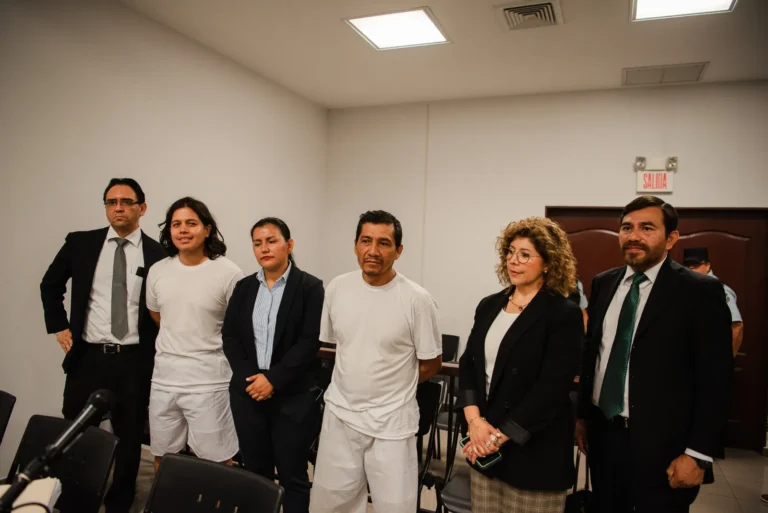 Solidaridad con Alejandro Henríquez y José Ángel Pérez